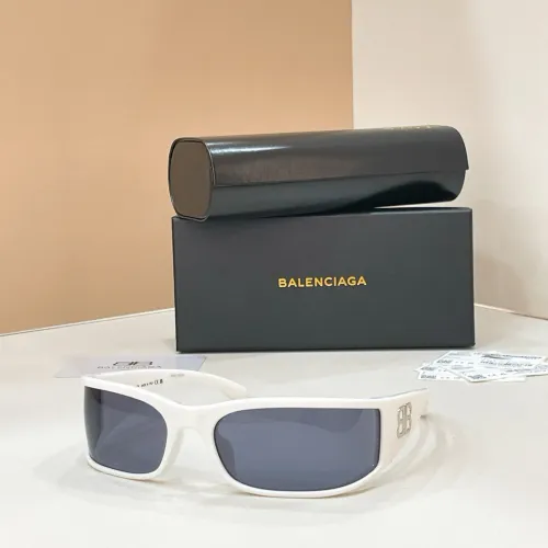 Balenciaga AAA Quality Sunglasses #1424384