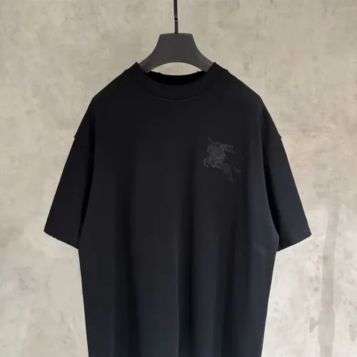 Replica Burberry T-Shirts Short Sleeved For Unisex #1424477 $56.00 USD for Wholesale
