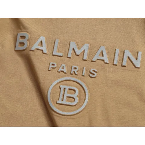 Replica Balmain T-Shirts Short Sleeved For Unisex #1426991 $38.00 USD for Wholesale