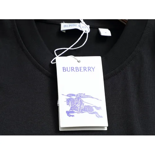 Replica Burberry T-Shirts Short Sleeved For Unisex #1427013 $38.00 USD for Wholesale