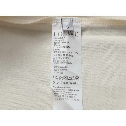 Replica LOEWE T-Shirts Short Sleeved For Unisex #1427026 $38.00 USD for Wholesale