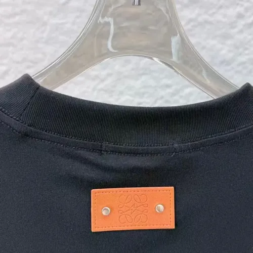 Replica LOEWE T-Shirts Short Sleeved For Unisex #1428872 $39.00 USD for Wholesale