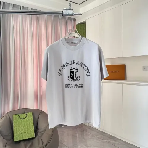 Moncler T-Shirts Short Sleeved For Unisex #1429727