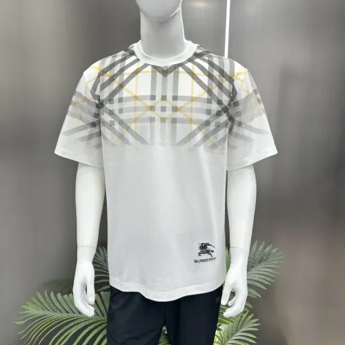 Replica Burberry T-Shirts Short Sleeved For Unisex #1430289 $64.00 USD for Wholesale