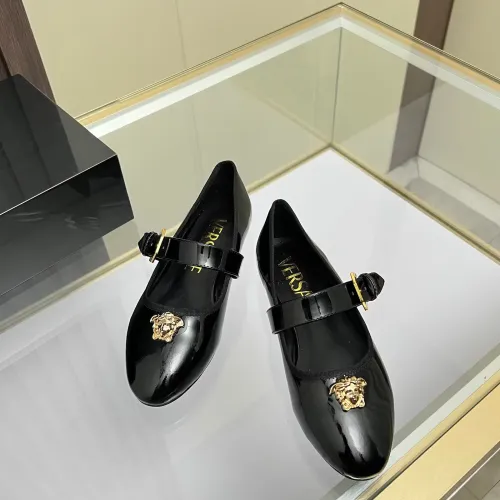 Replica Versace Flat Shoes For Women #1432026 $82.00 USD for Wholesale