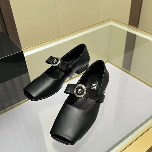 Versace Flat Shoes For Women #1432230