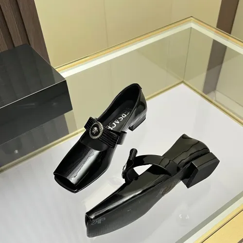 Replica Versace Flat Shoes For Women #1432236 $82.00 USD for Wholesale