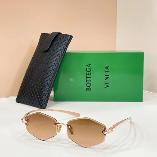 Bottega Veneta AAA Quality Sunglasses #1433457