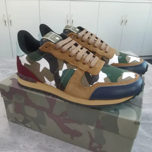 Replica Valentino Casual Shoes For Men #1433692 $88.00 USD for Wholesale