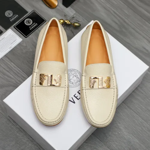 Versace Leather Shoes For Men #1434075