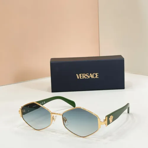 Versace AAA Quality Sunglasses #1434346