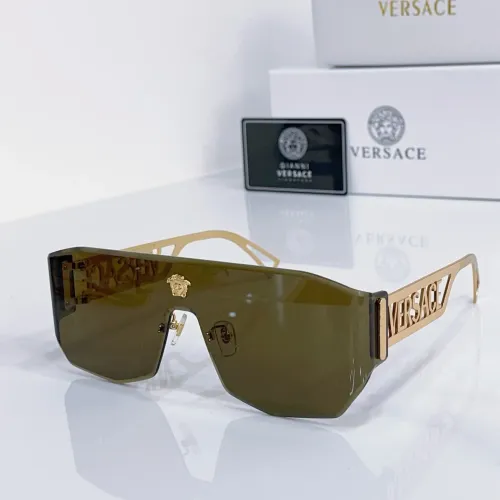 Versace AAA Quality Sunglasses #1434351