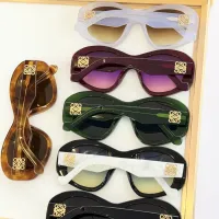 $60.00 USD LOEWE AAA Quality Sunglasses #1423230