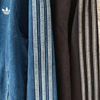 $52.00 USD Adidas Jackets Long Sleeved For Unisex #1424815