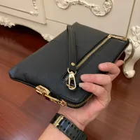 $64.00 USD Versace AAA Man Pouches #1425814