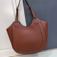 $98.00 USD Celine AAA Quality Shoulder Bags For Women #1426499