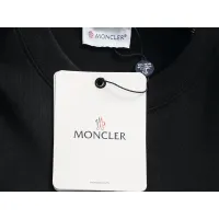 $38.00 USD Moncler T-Shirts Short Sleeved For Unisex #1427063