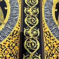 $60.00 USD Versace Tracksuits Short Sleeved For Unisex #1428345