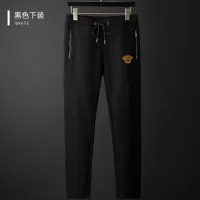 $85.00 USD Versace Tracksuits Long Sleeved For Men #1428914
