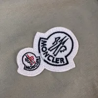 $38.00 USD Moncler Hoodies Long Sleeved For Unisex #1431315