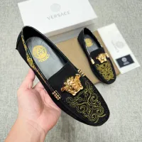 $85.00 USD Versace Leather Shoes For Men #1433298