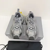 $140.00 USD Balenciaga Casual Shoes For Women #1433418