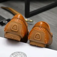 $72.00 USD Versace Leather Shoes For Men #1434076