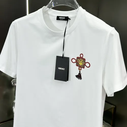 Replica Versace T-Shirts Short Sleeved For Unisex #1436325 $64.00 USD for Wholesale