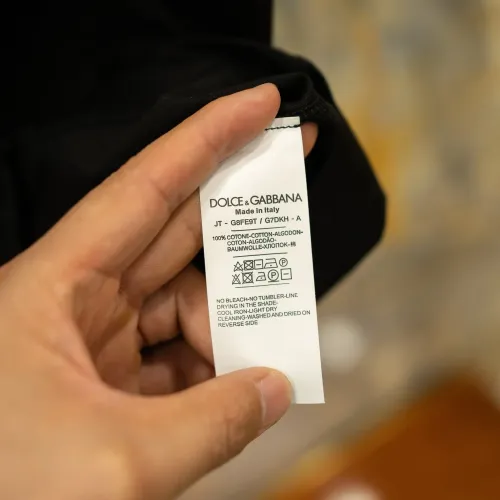 Replica Dolce & Gabbana D&G T-Shirts Short Sleeved For Unisex #1436475 $85.00 USD for Wholesale