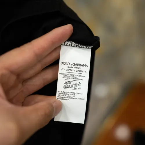 Replica Dolce & Gabbana D&G T-Shirts Short Sleeved For Unisex #1436477 $85.00 USD for Wholesale