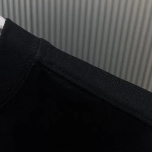 Replica Off-White T-Shirts Short Sleeved For Unisex #1437191 $34.00 USD for Wholesale