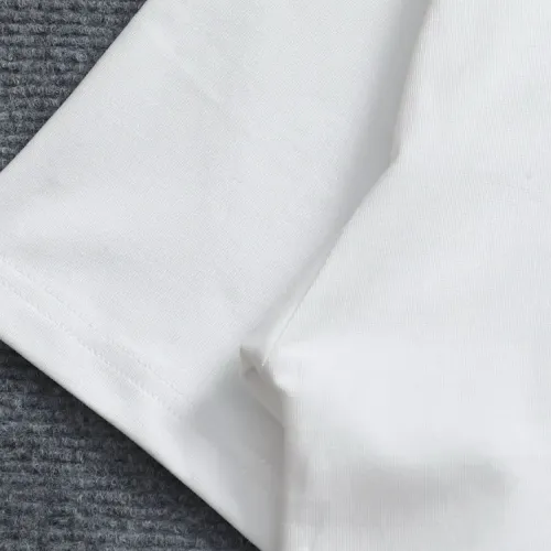 Replica LOEWE T-Shirts Short Sleeved For Unisex #1438344 $36.00 USD for Wholesale