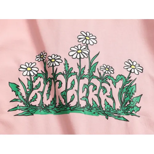 Replica Burberry T-Shirts Short Sleeved For Unisex #1439060 $45.00 USD for Wholesale