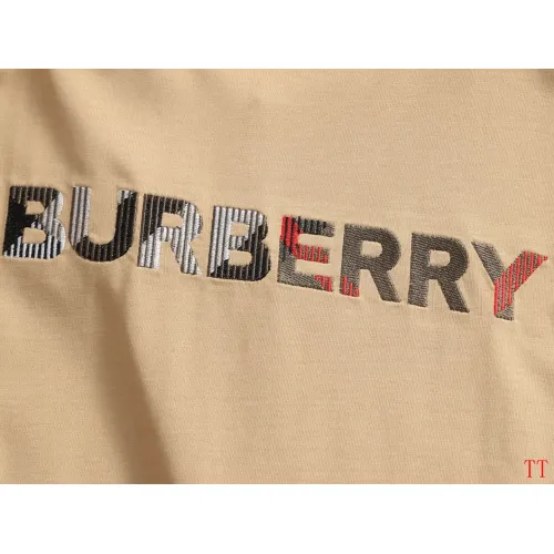 Replica Burberry T-Shirts Short Sleeved For Unisex #1439189 $40.00 USD for Wholesale
