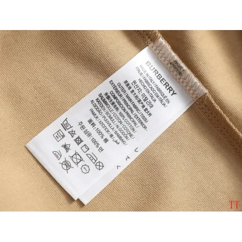 Replica Burberry T-Shirts Short Sleeved For Unisex #1439189 $40.00 USD for Wholesale