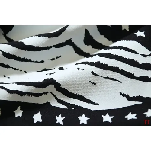 Replica Off-White T-Shirts Short Sleeved For Unisex #1439300 $32.00 USD for Wholesale