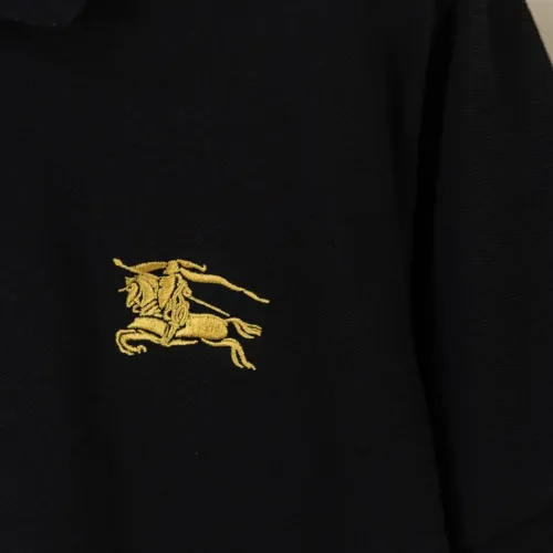 Replica Burberry T-Shirts Short Sleeved For Unisex #1439352 $45.00 USD for Wholesale