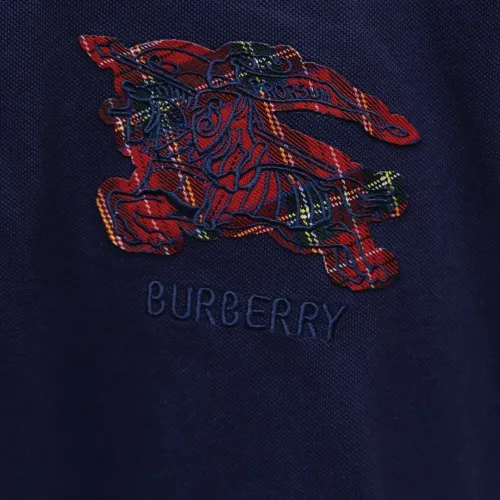 Replica Burberry T-Shirts Short Sleeved For Unisex #1439359 $45.00 USD for Wholesale