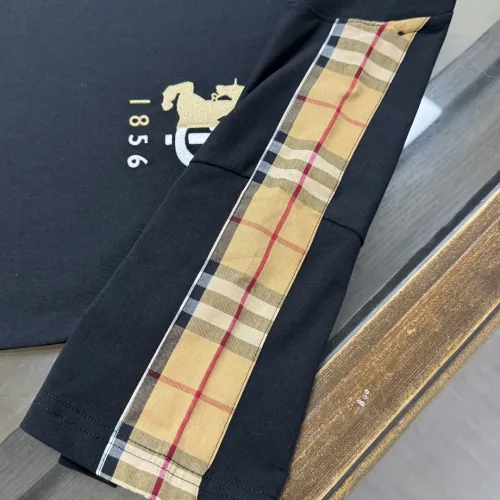 Replica Burberry T-Shirts Short Sleeved For Unisex #1439817 $32.00 USD for Wholesale