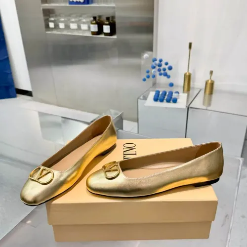Valentino Flat Shoes For Women #1442519