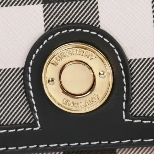 Replica Burberry AAA Quality Messenger Bags For Women #1443034 $102.00 USD for Wholesale