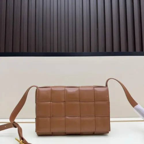 Bottega Veneta BV AAAAA Quality Messenger Bags For Women #1443625