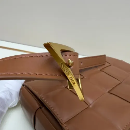 Replica Bottega Veneta BV AAAAA Quality Messenger Bags For Women #1443625 $102.00 USD for Wholesale