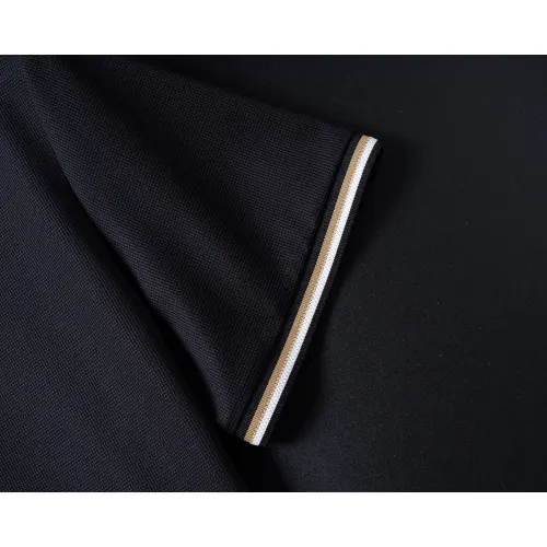 Replica Versace T-Shirts Short Sleeved For Men #1444820 $42.00 USD for Wholesale