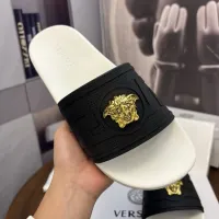 $42.00 USD Versace Slippers For Men #1435216