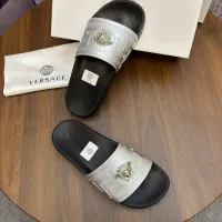 $42.00 USD Versace Slippers For Men #1435255