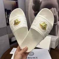 $42.00 USD Versace Slippers For Men #1435270