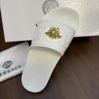 $42.00 USD Versace Slippers For Men #1435270