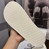 $42.00 USD Versace Slippers For Men #1435315