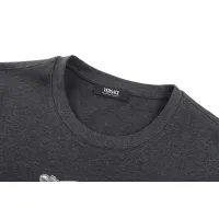 $60.00 USD Versace T-Shirts Short Sleeved For Unisex #1436373